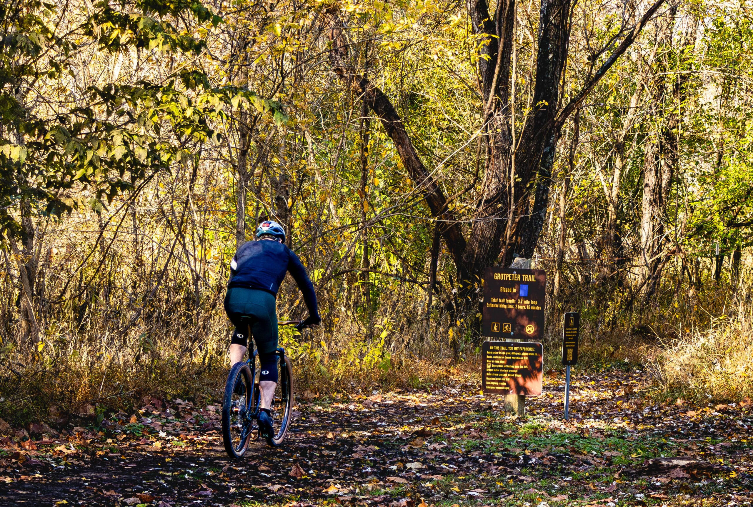 Castlewood, Fall, Bicycling, Man on Trail