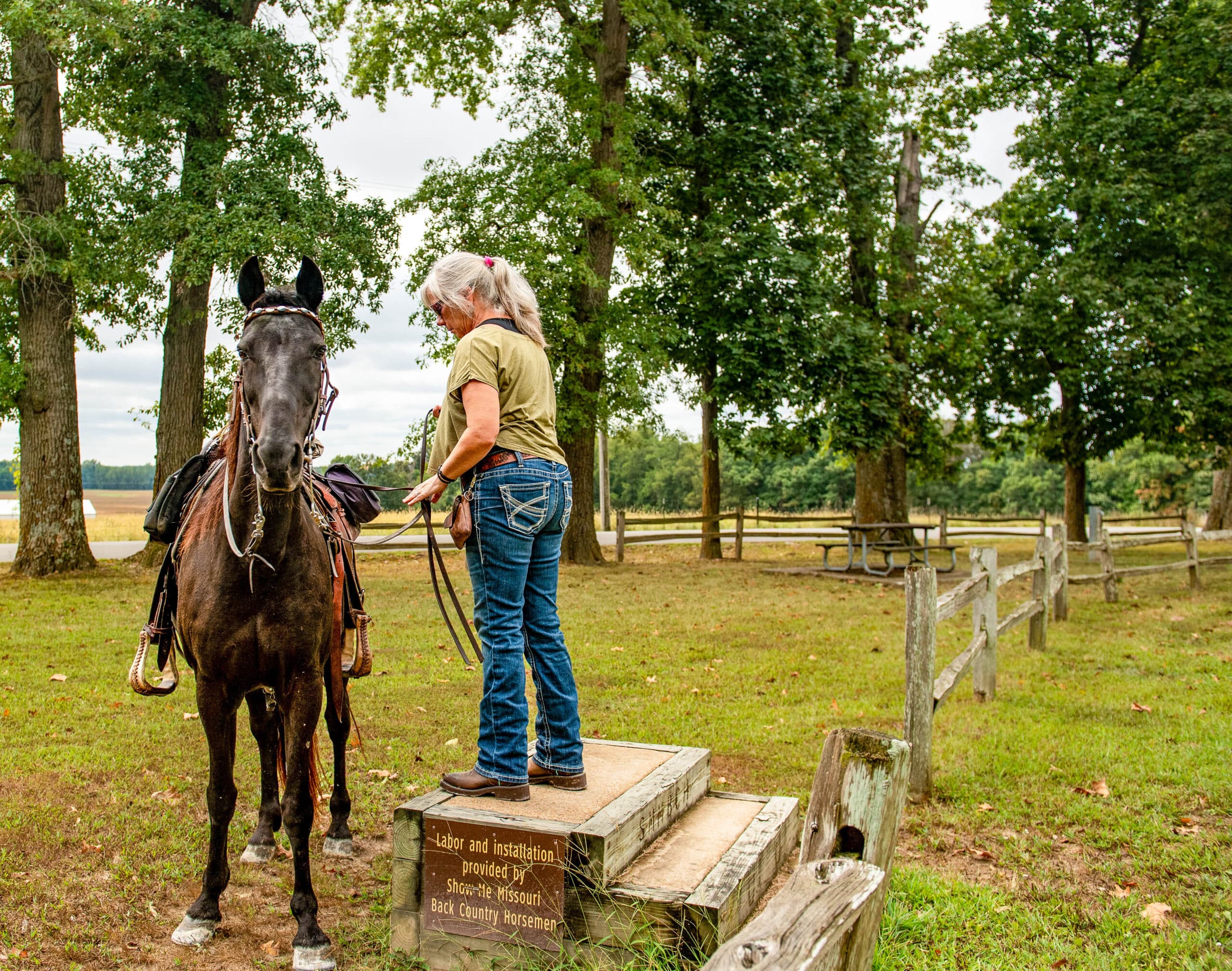 Cuivre River, Fall, Horseback Riding, Rider Prepping Saddle