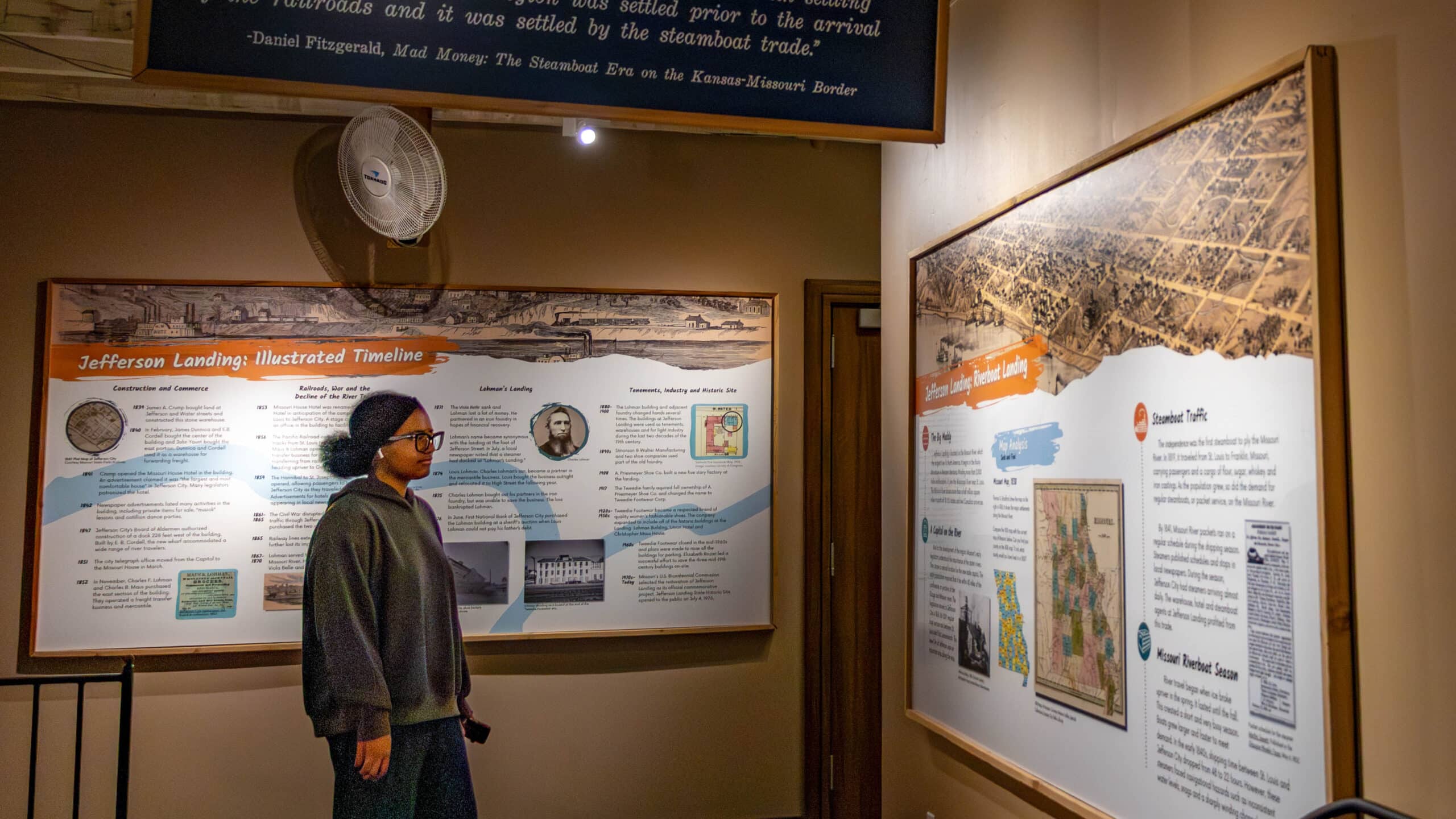 Jefferson Landing, Fall, Lohman Exhibit, Girl Viewing Display