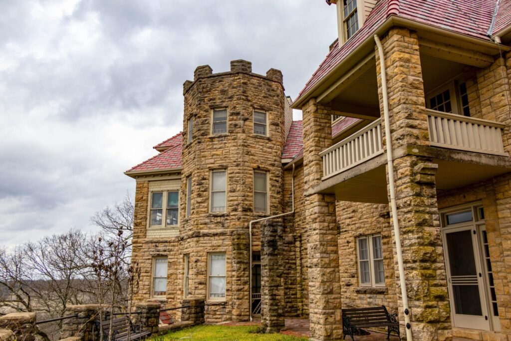 Bothwell Lodge, Winter, Lodge Tour, Bothwell Tower Bothwell Lodge, Winter, Lodge Tour, Bothwell Tower