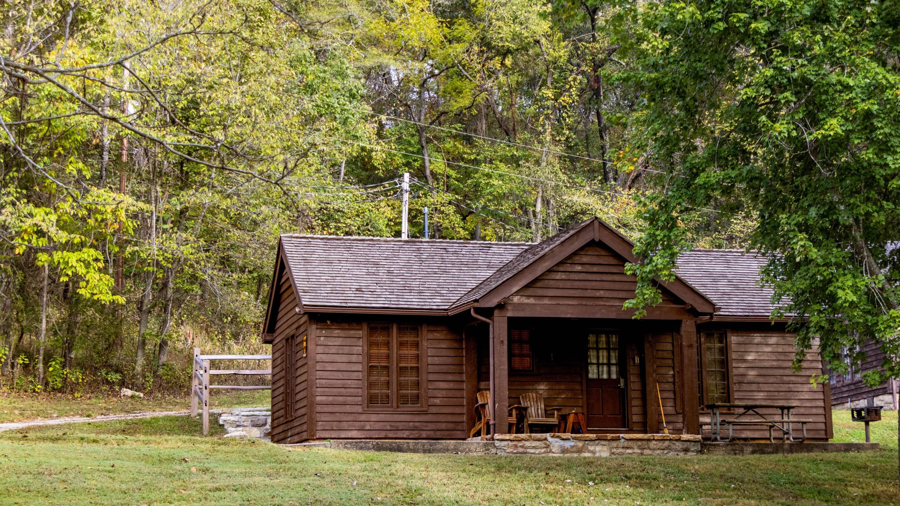 Montauk-Fall-Amenities-Cabin