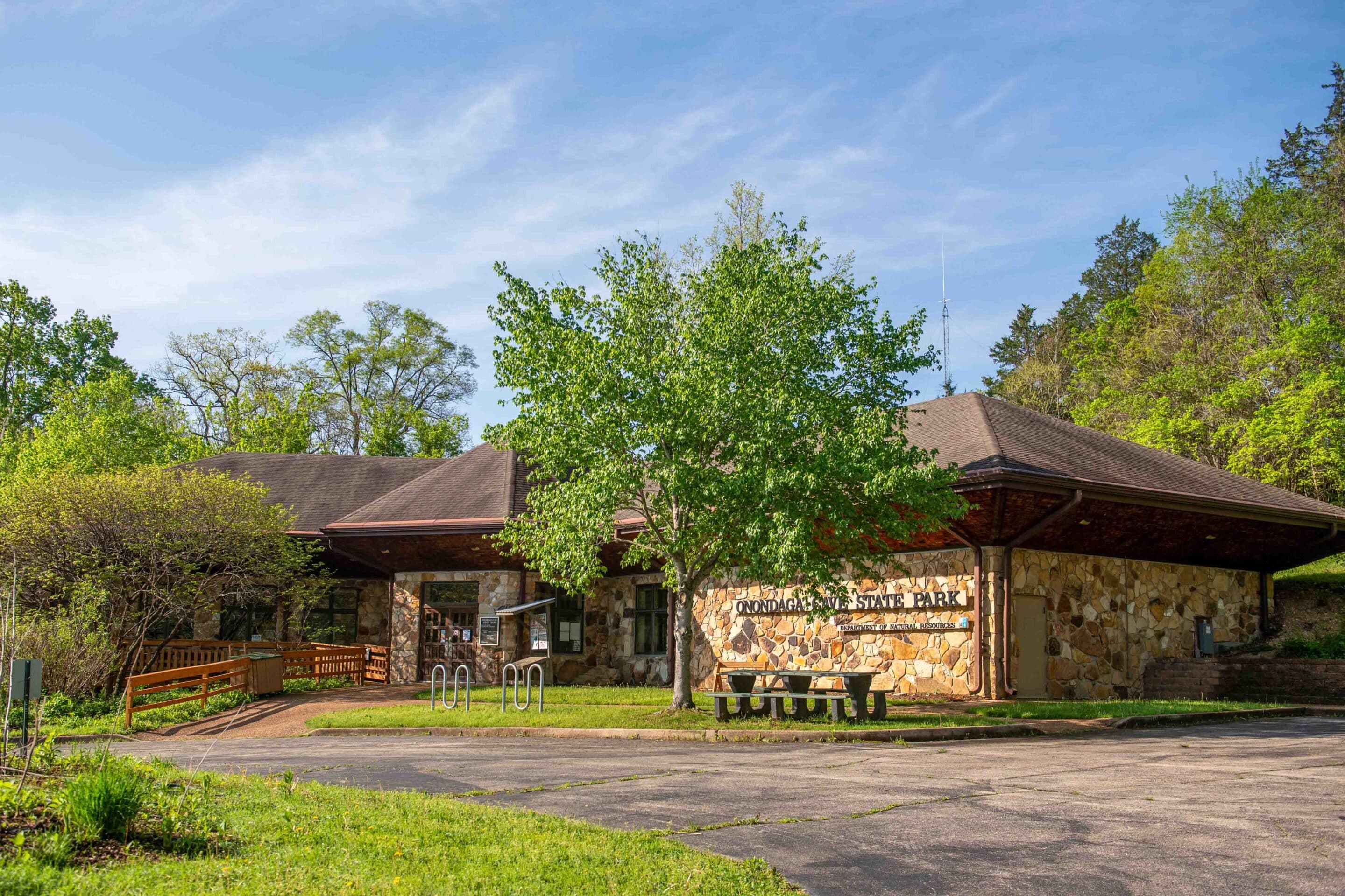 Onondaga Cave State Park